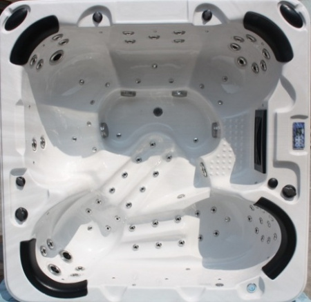 Гидромассажный бассейн Sunrans SR826